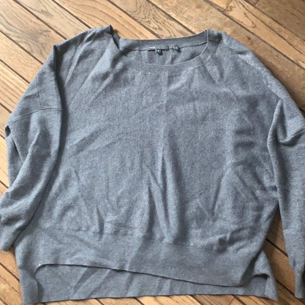 Vince small gray slouch sweater